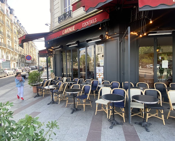 L'AVENUE - Terrasse et espace cosy à Paris